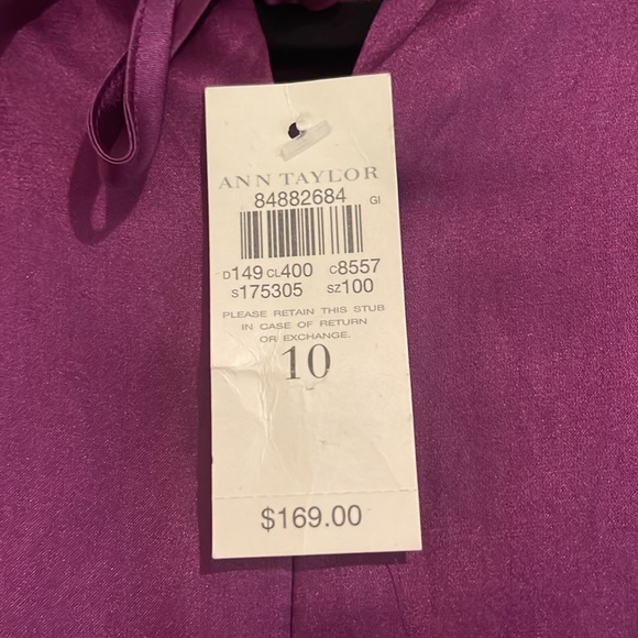 NWT - Picture 3 of 5